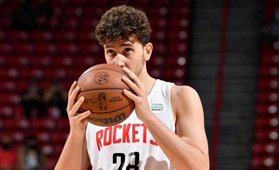 Alperen Şengün en iyisi olur mu?