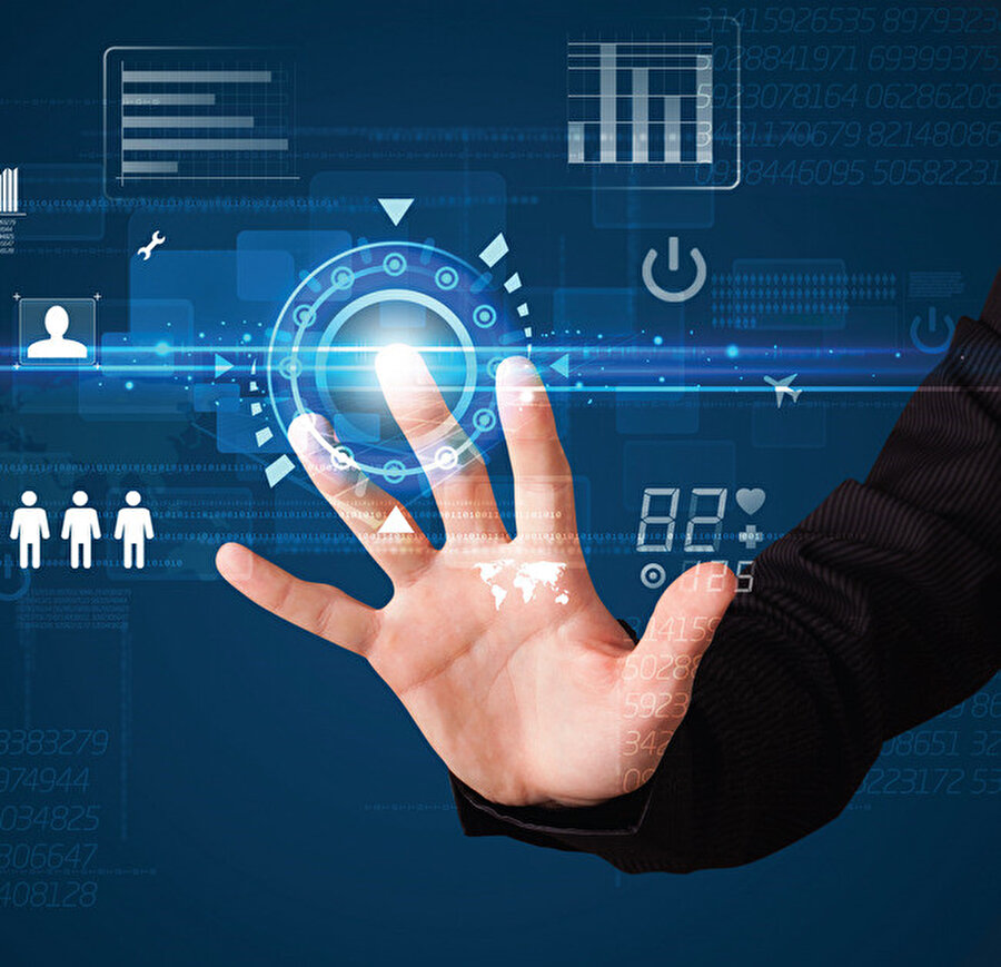 Microsoft, belki birilerine iddialı gelecek ama iş hayatını tümüyle tekeline almak istiyor.