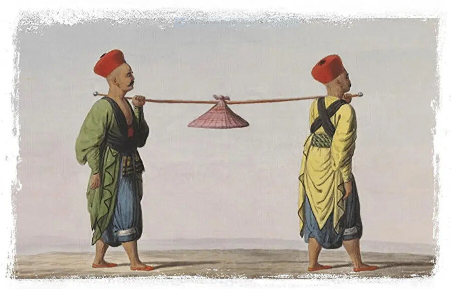 Baklava taşıyan yeniçeriler