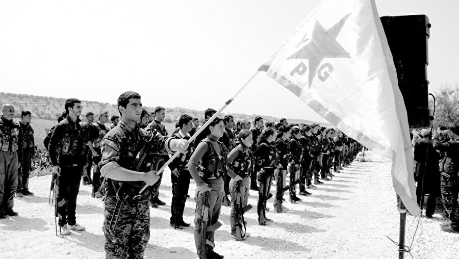 Kimi zaman Işid kimi zaman PKK. Terörün hedefi belli: Türkiye'yi içeride meşgul etmek, iradesini rehin almak.