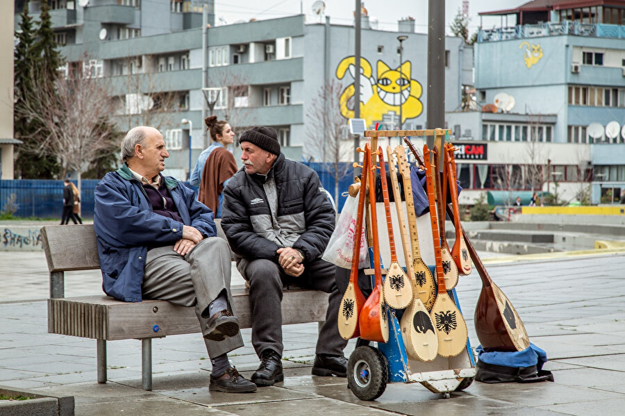 Priştine, Kosova'nın başkenti ve en büyük şehri. 
