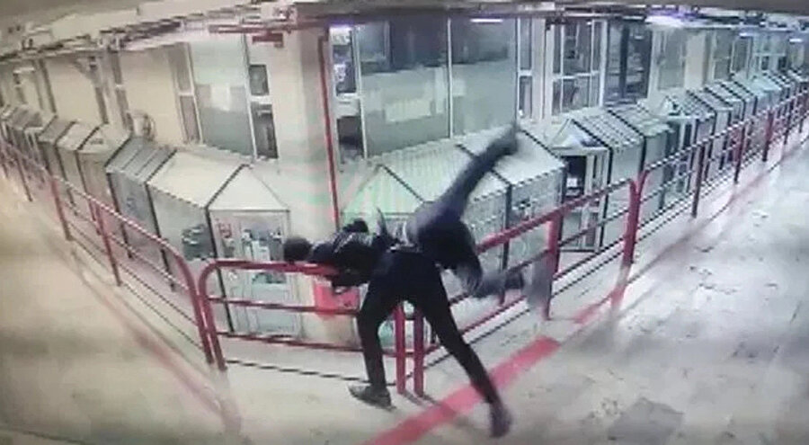 Tartıştığı esnafı 12. kattan atmıştı