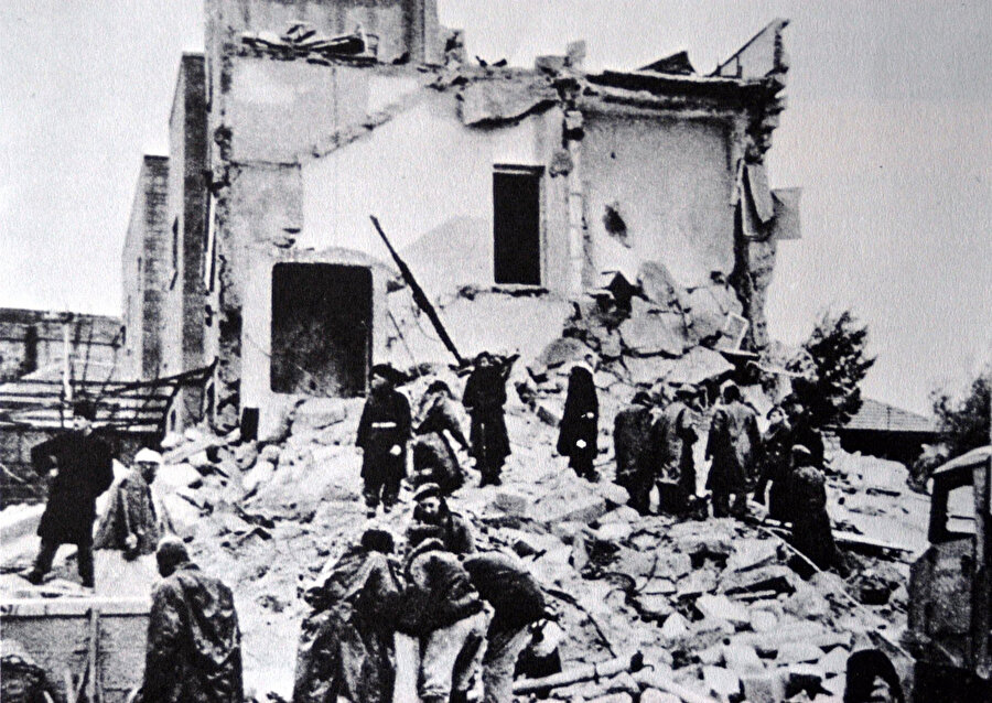 6 Ocak 1948'de, Kudüs'teki Semiramis Hotel, Hagana örgütüne mensup Siyonist teröristlerin saldırısına uğradı. Müslüman ve Hristiyan 26 kişinin öldüğü saldırının kurbanları arasında İspanya’nın Kudüs Viskonsülü Manuel Allende Salazar da vardı.