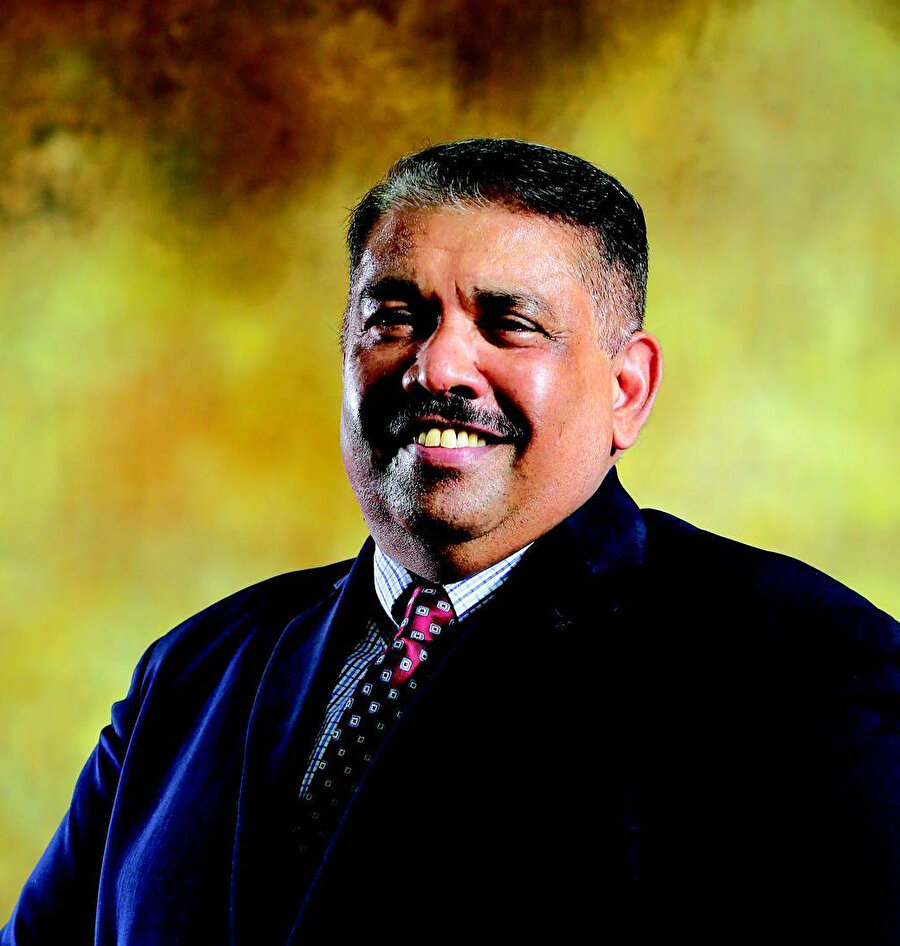 Prof. Dr. Obiyathulla Ismath Bacha- The Global University of Islamic Finance INCEIF, Malezya.