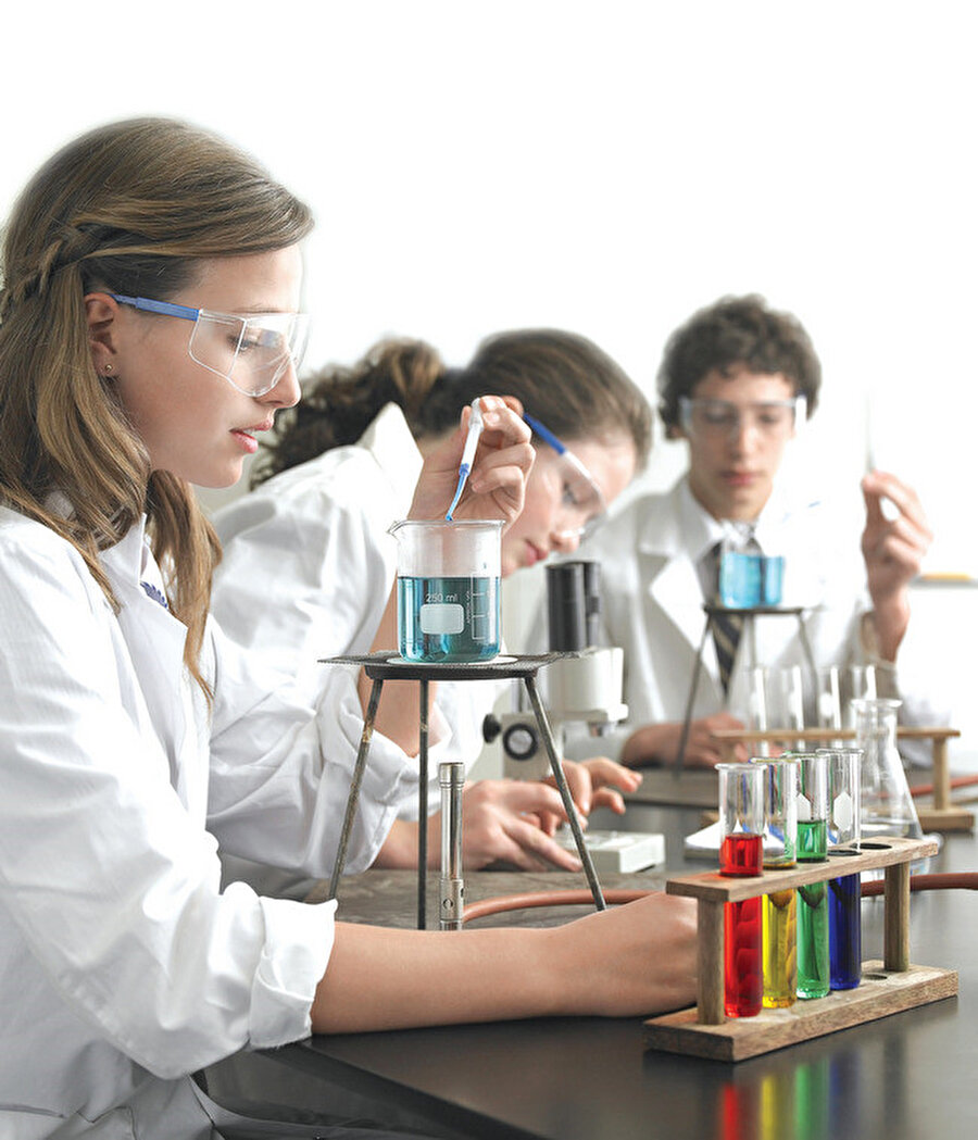 Bu okullar, bulunduğu şehrin Türkiye ekonomisine katkısı doğrultusunda, bölgenin ihtiyaç duyduğu eğitilmiş iş gücünün sağlanmasında kilit rol oynayacak.