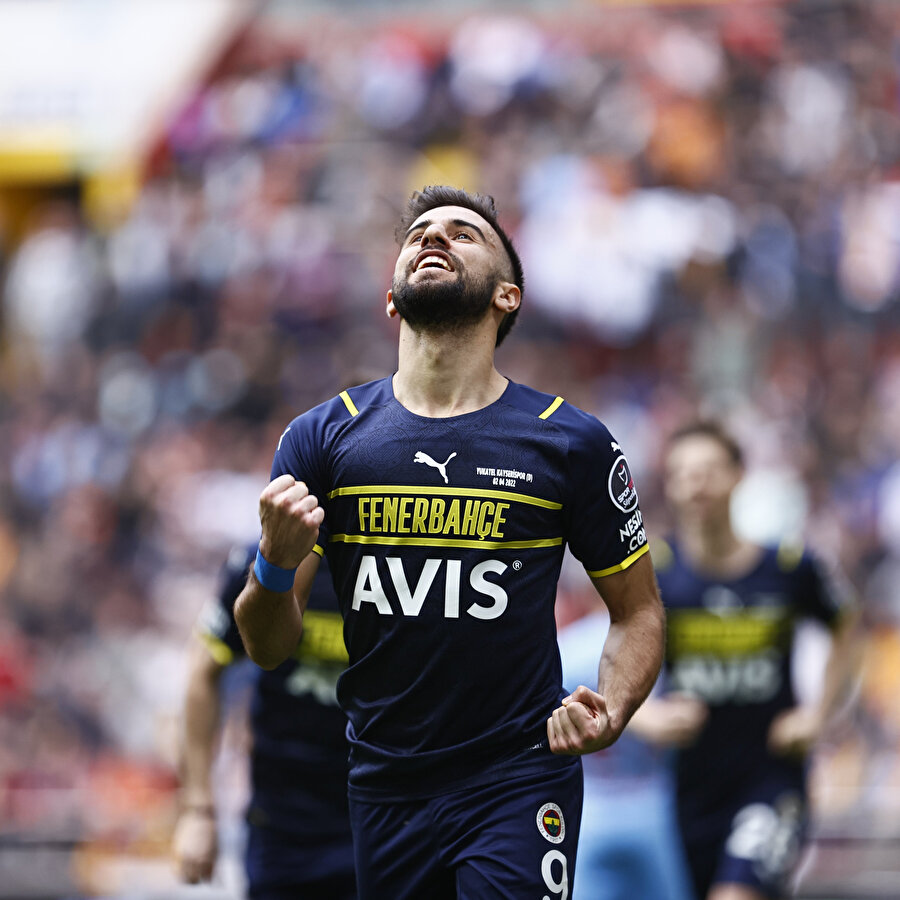 Fenerbahçe'de Rossi'ye yol gözüktü