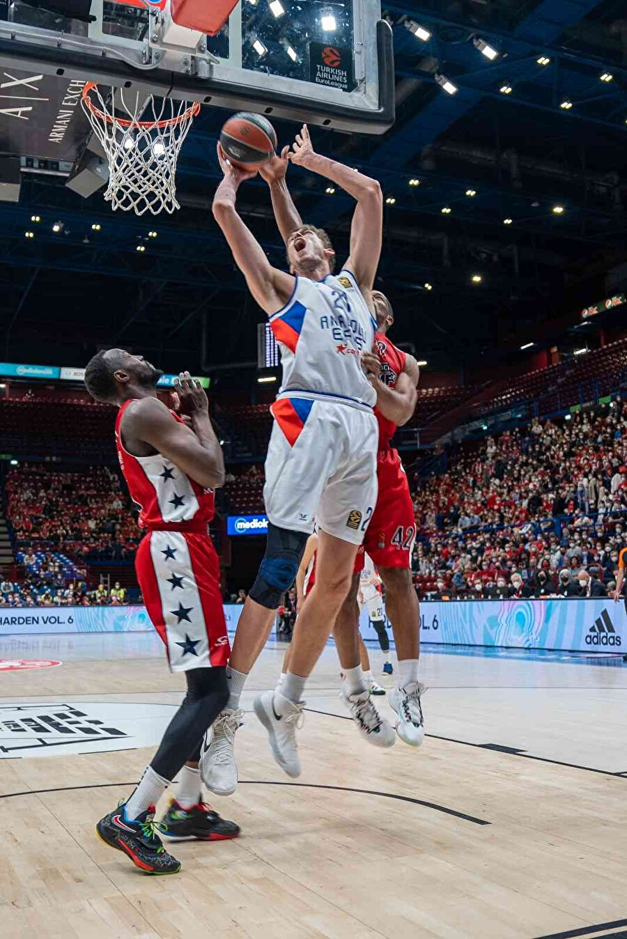 Anadolu Efes'ten güzel başlangıç
