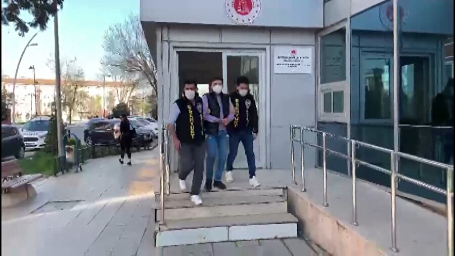 Üç milyon lira çalan şüpheliyi sosyal medya hesabı yakalattı