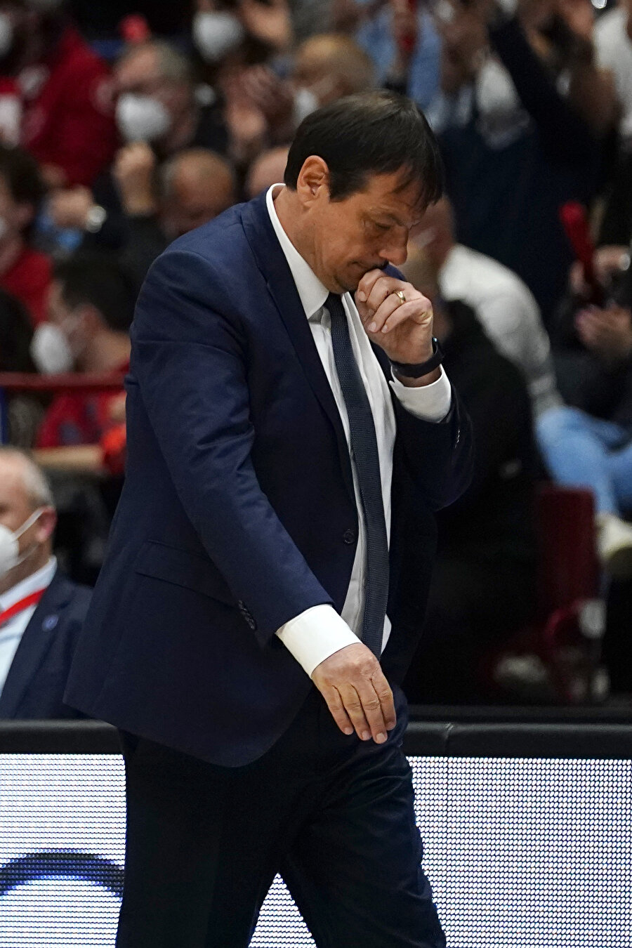 Anadolu Efes kayıp verdi