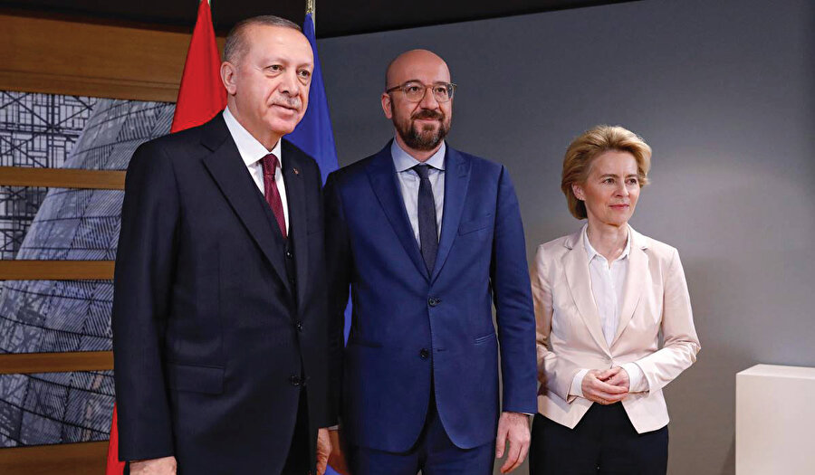 Cumhurbaşkanı Erdoğan, Charles Michel ve Ursula von der Leyen.