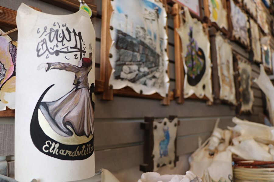 2 bin 200 yıllık parşömen kültürünü ailece yaşatıyorlar