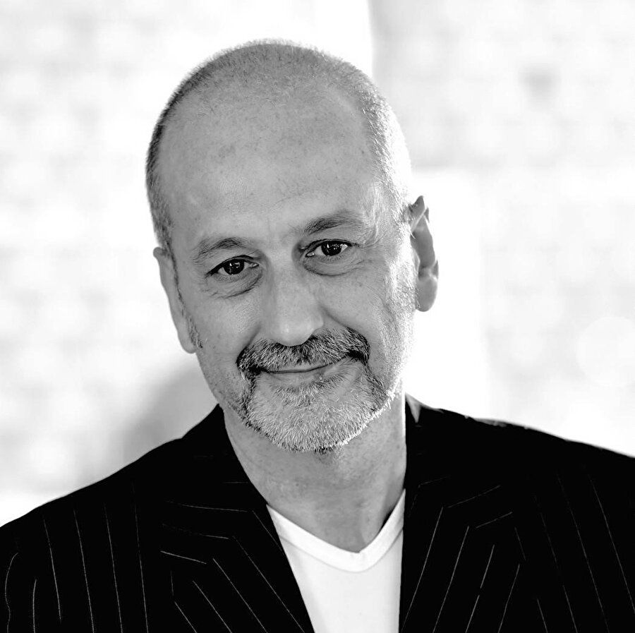 Pierre Chıartano-İtalyan gazeteci.