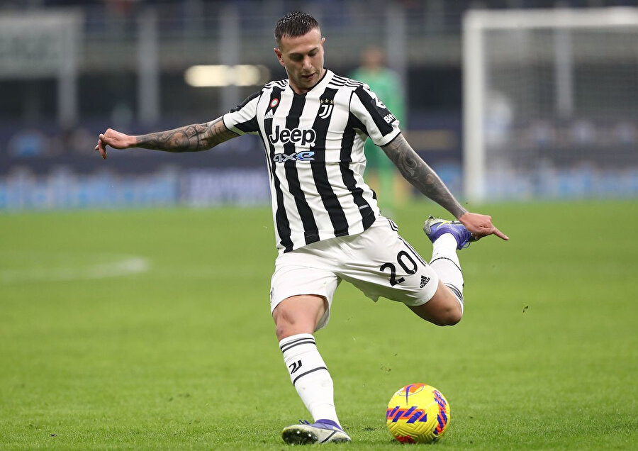 Galatasaray, Bernardeschi ile ilgileniyor