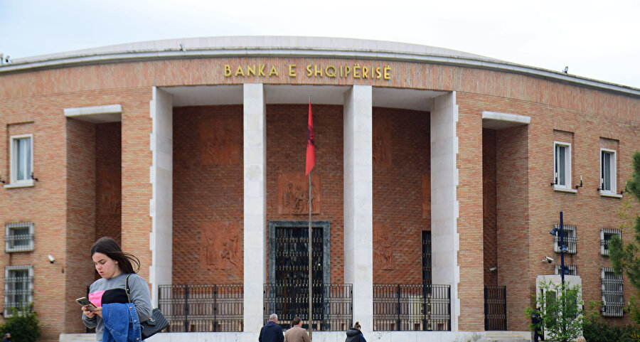 Arnavutluk Bankası Müzesi, ender ve kıymetli koleksiyonlara ev sahipliği  yapıyor