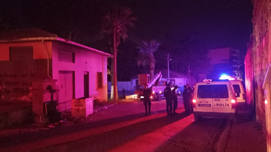 Balıkesir'de meydana gelen olayda Ali Çolpan elektrik akımına kapılarak hayatını kaybetti