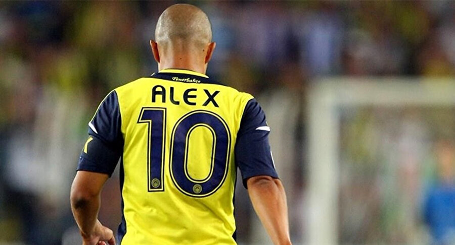 Oğuz Çetin, Alex'in heykelinin dikilmesini eleştirdi