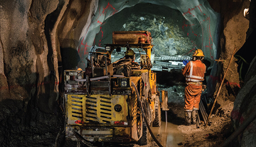 Maden ihracatı, 2021’i bir önceki yıla göre yüzde 39 artışla 5 milyar 930 milyon dolarla tamamladı.