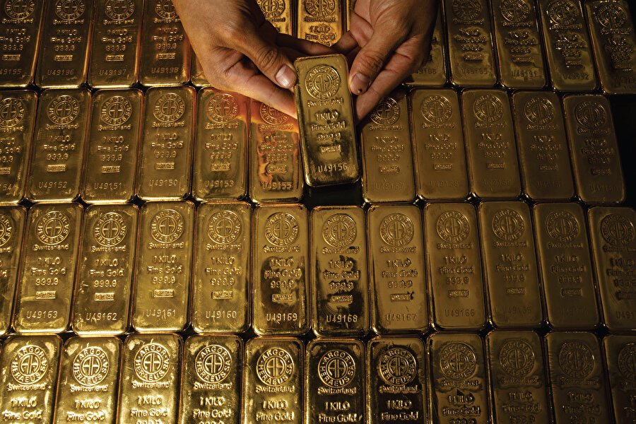Her yıl ortalama 2 bin 500 ila 3 bin ton yeni altın çıkarılıyor.