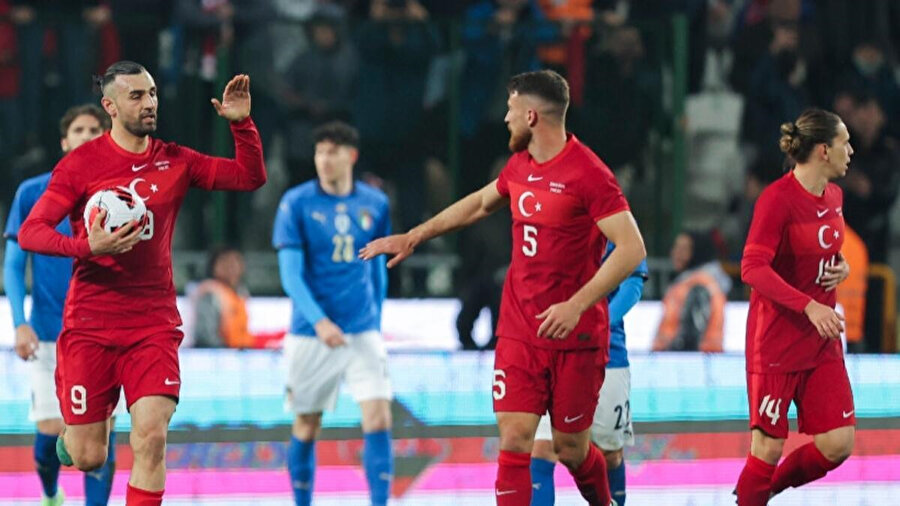 Dortmund, Salih Özcan'ı kadrosuna katıyor