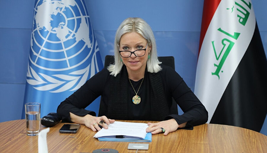  BM Irak Özel Temsilcisi Jeannine Hennis-Plasschaert, politikacıları 'Irak sokaklarının karışmak üzere' olduğu konusunda uyardı.