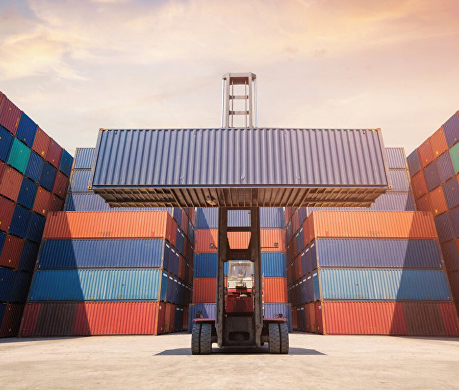 AB ülkeleri ile ihracatımız geçen yıla göre yüzde 19,1, İngiltere ve ABD ile ise yüzde 24,6 artış kaydetti.