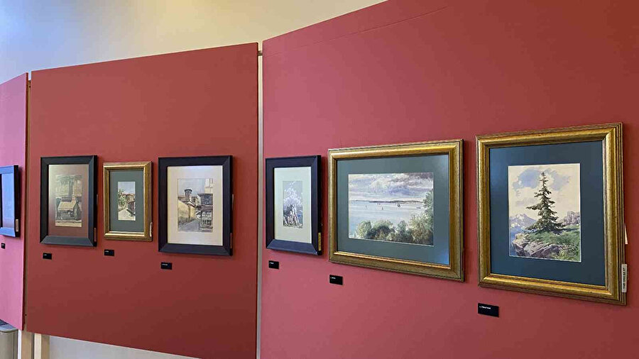     Ressam Hoca Ali Rıza Sergisi ziyarete açıldı.