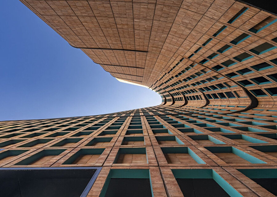 Hitra Ofis ve Ticari Binası.