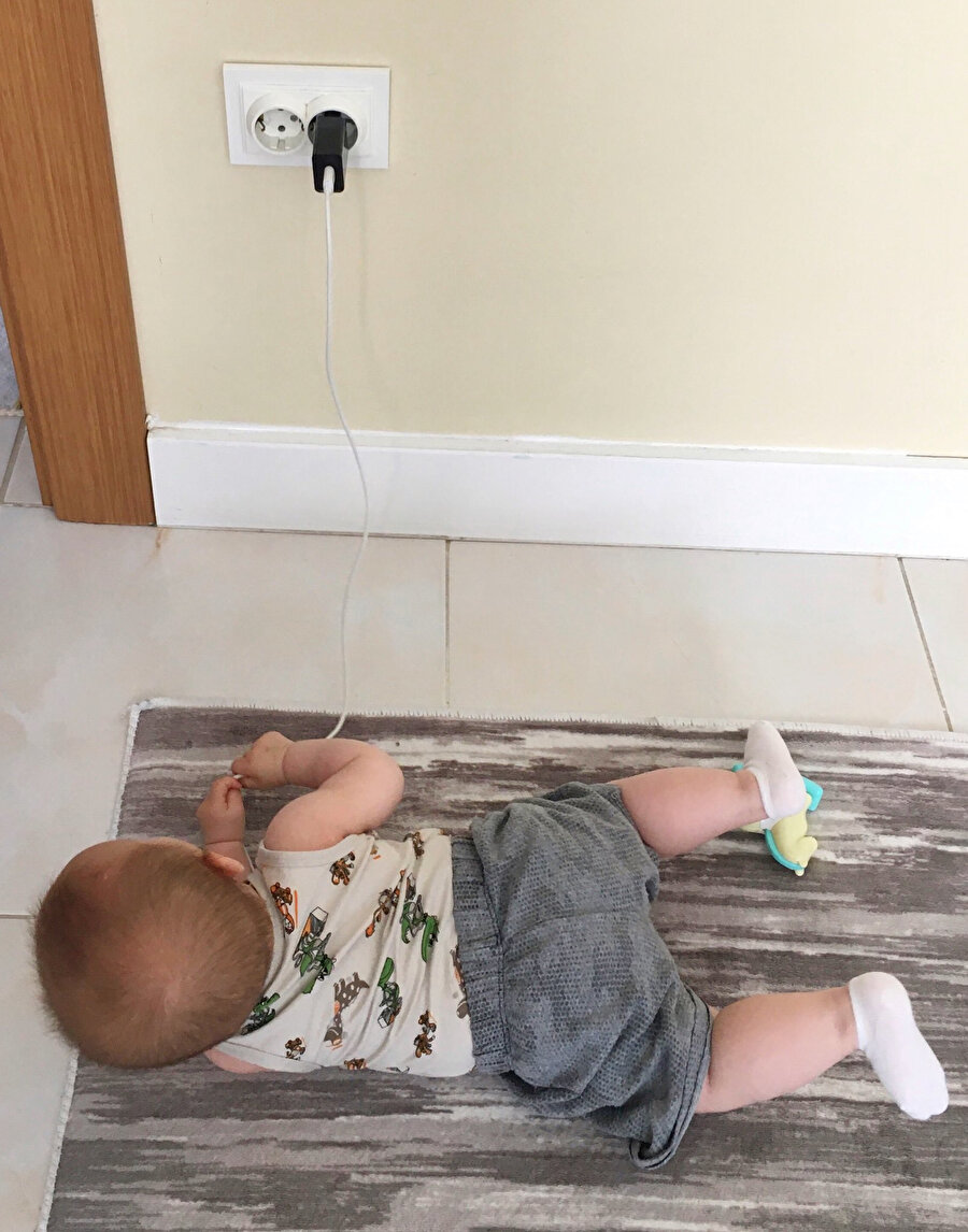 ​Şarjı bitince istasyona kendisi giden süpürge