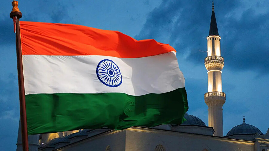 Hazreti Peygamber'e ve Hazreti Aişe'ye hakaret içerikli paylaşımların ardından sosyal medyada Hindistan'ı boykot çağrıları da yapıldı.