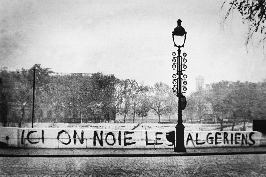 Fransız Cumhurbaşkanlığı arşivlerine göre, General Charles de Gaulle ve kabinesi, 17 Ekim 1961’de Paris’te gerçekleşen 300'ü aşın Cezayirlinin katliyle sonuçlanan olaylardan haberdardı.