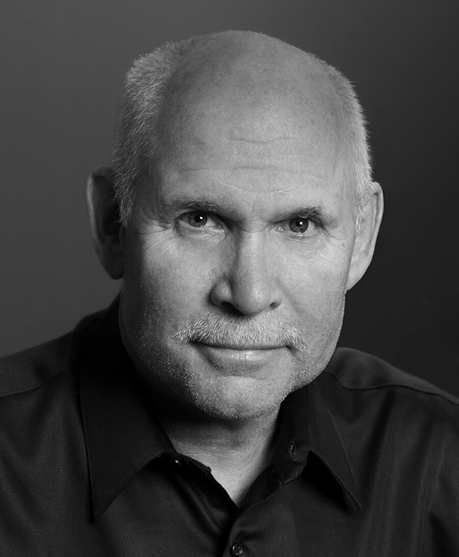 Steve Mccurry. 