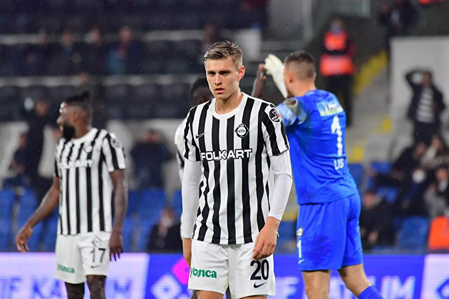 Beşiktaş, Kazımcan Karataş'ı istiyor