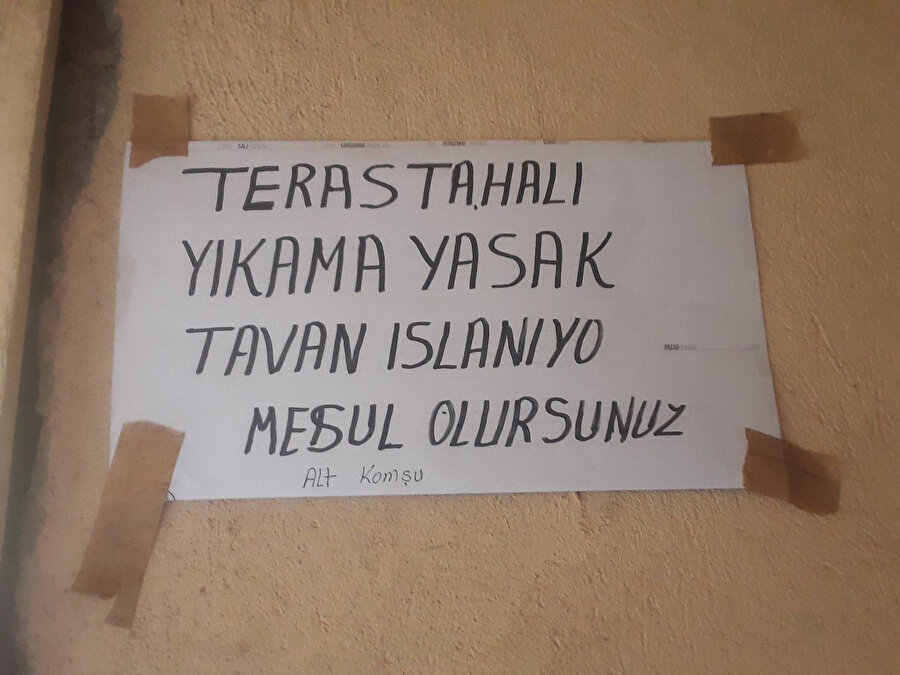 Gözümden kan fışkırdı