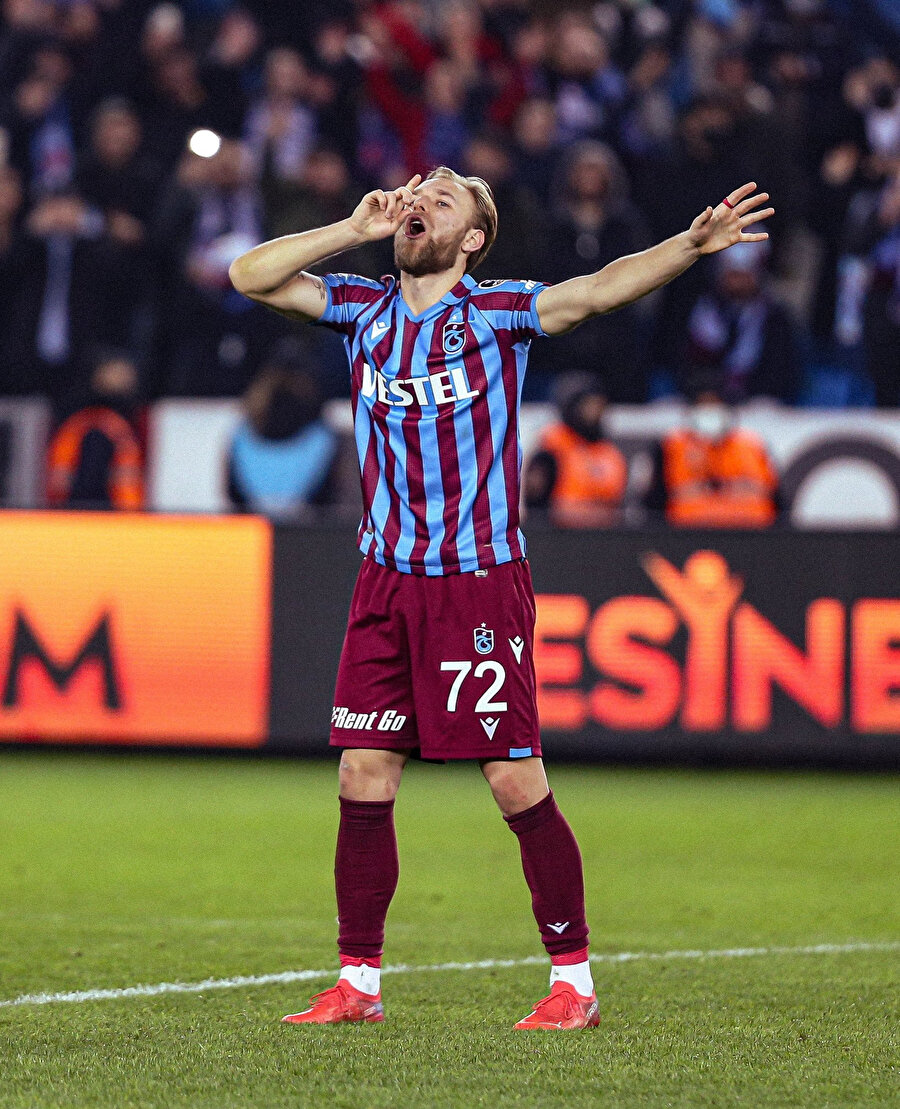 Puchacz, Trabzonspor formasıyla ligde sadece 9 maça çıktı.