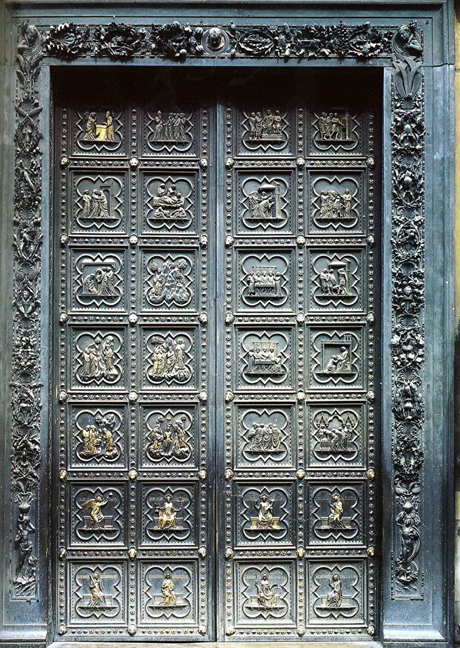 San Giovanni Katedrali’nin kapısı.
