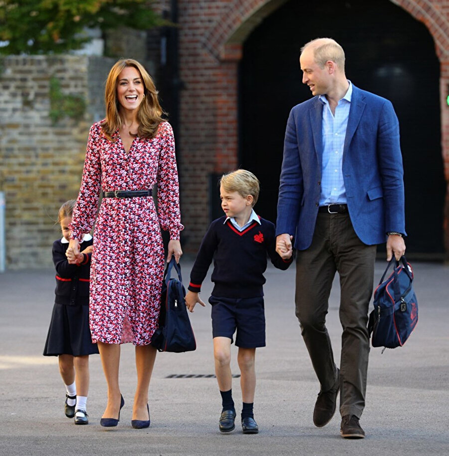 Prenses Charlotte, Kate Middelton, Prens George, Prens William. / Cambridge Dük ve Düşesi.
