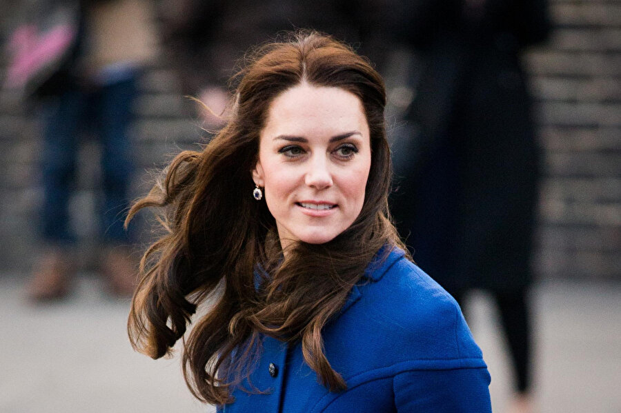 ​İngiliz Kraliyet gelini Cambridge Düşesi Kate Middleton.