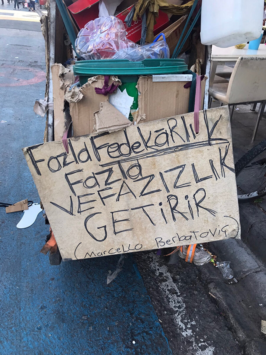 Keşke biraz da dil bilgisi getirse