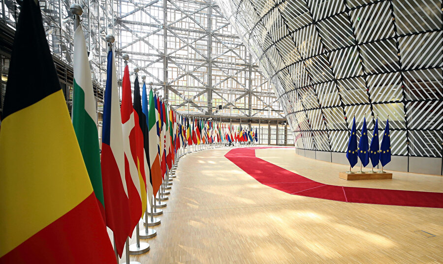 Strasbourg'daki parlamento binasından bir görünüm