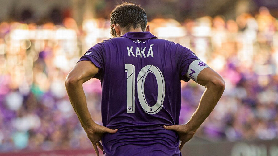 Futbolu bırakan Kaka'ya talip var