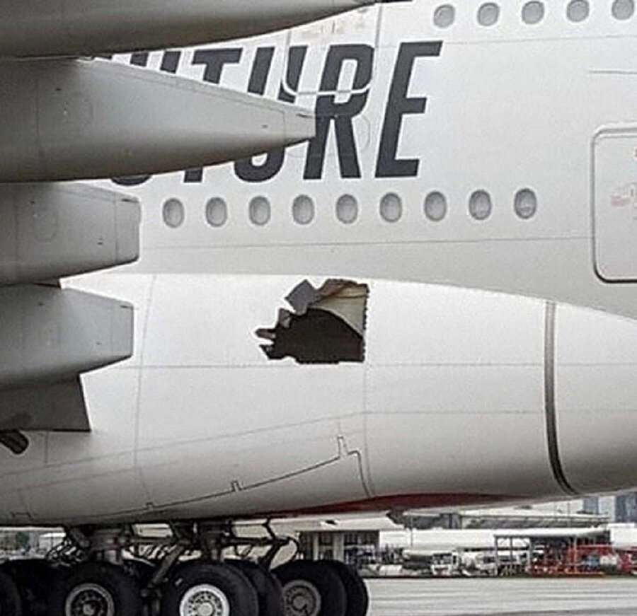 Emirates hava yollarına ait Airbus A380 tipi uçak