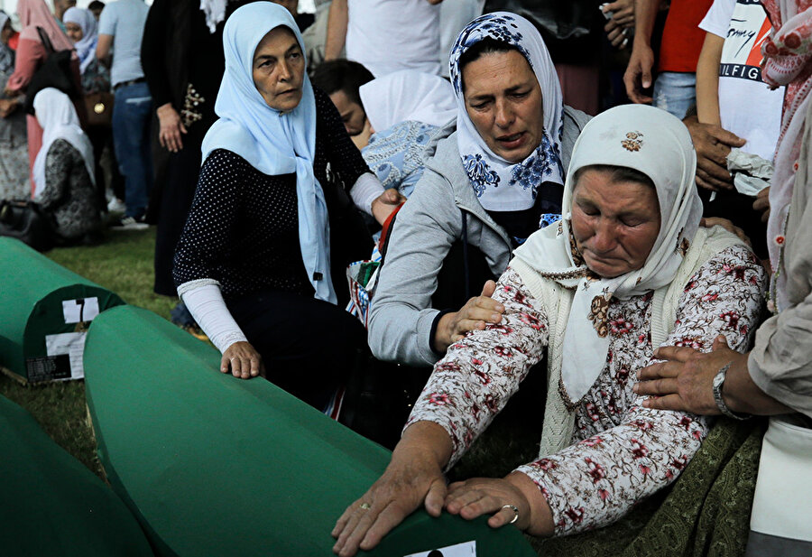 Srebrenitsa Soykırımı’nın 27. yıldönümü