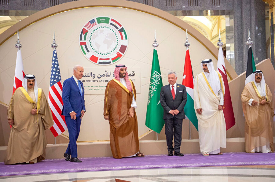 Biden, Orta Doğu turunun son durağı Cidde’deki zirveden önce Irak, Mısır ve Birleşik Arap Emirlikleri liderleriyle de ikili görüşmeler gerçekleştirdi.