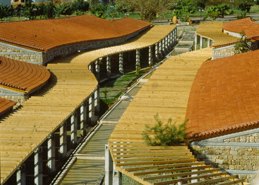 Olbia Sosyal Özeği, Kaynak: Arkiv.