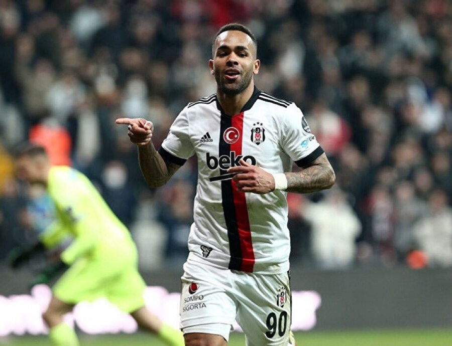 Alex Teixeira