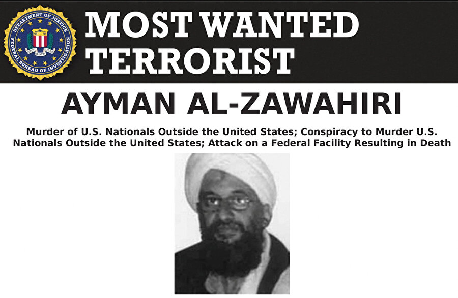 El-Kaide lideri Eyman Zevahiri'nin, FBI tarafından listelenen "en çok aranan terörist" posteri.