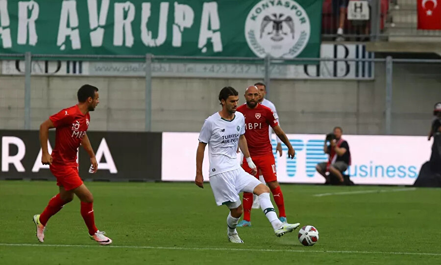 Konyaspor, UEFA Konferans Ligi 3. eleme turunda Vaduz'la oynadığı maçta 1-1 berabere kaldı.