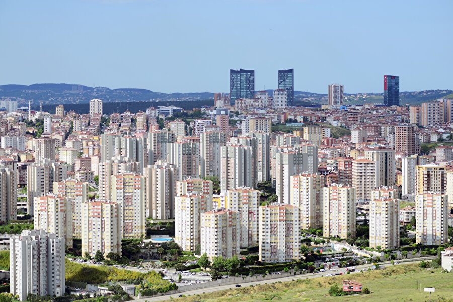 Türkiye’deki zenginliklerin büyük bir kısmı toprak spekülasyonudur.