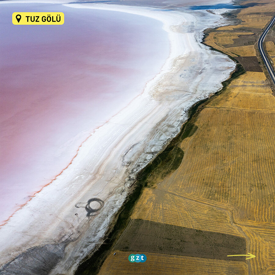 Tuz Gölü pembe renge büründü