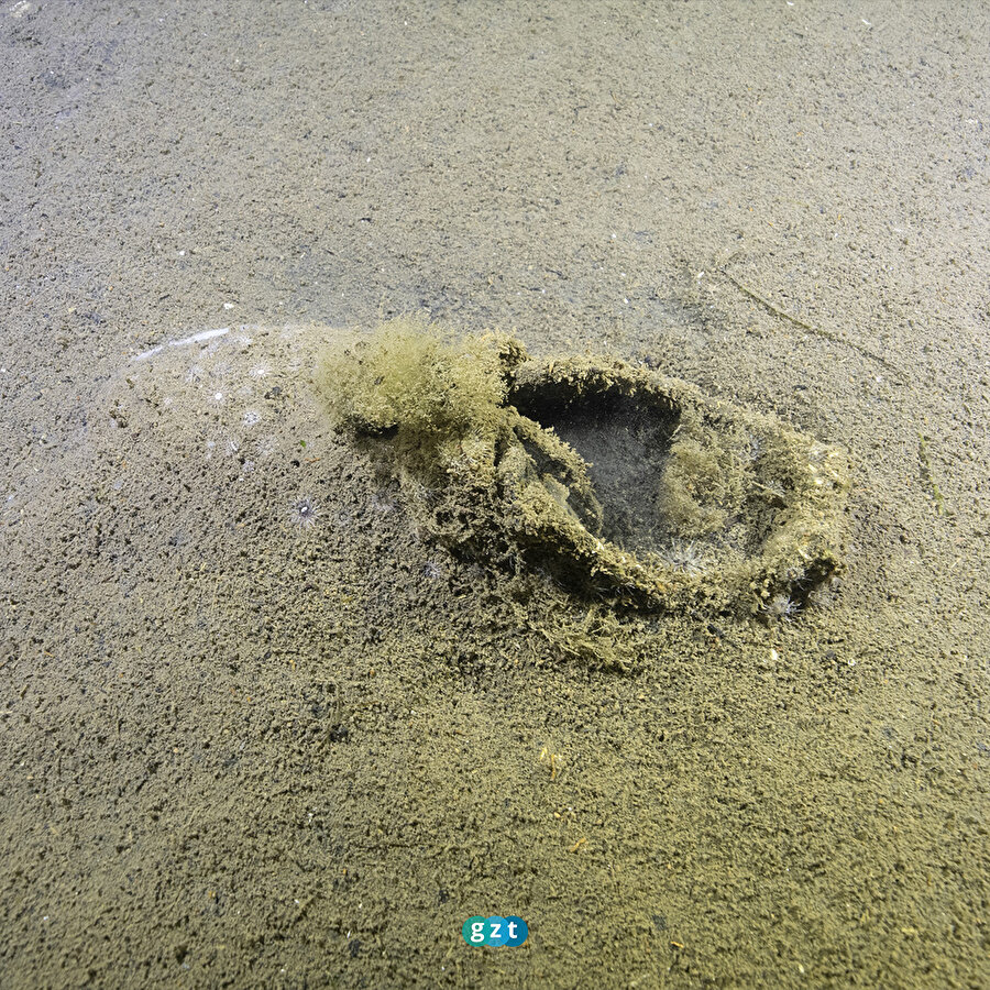 Marmara Depremi'nde Gölcük'te oluşan "batık şehir"